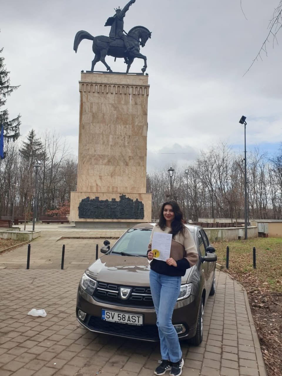 Cliuciovan și Chira Maria, absolvent AutoStar Drive în Ianuarie 2024