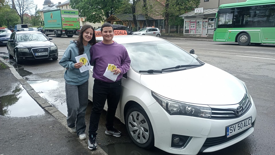 Burciu Nicoleta și Burciu Cosmin, absolvent AutoStar Drive în Aprilie 2024
