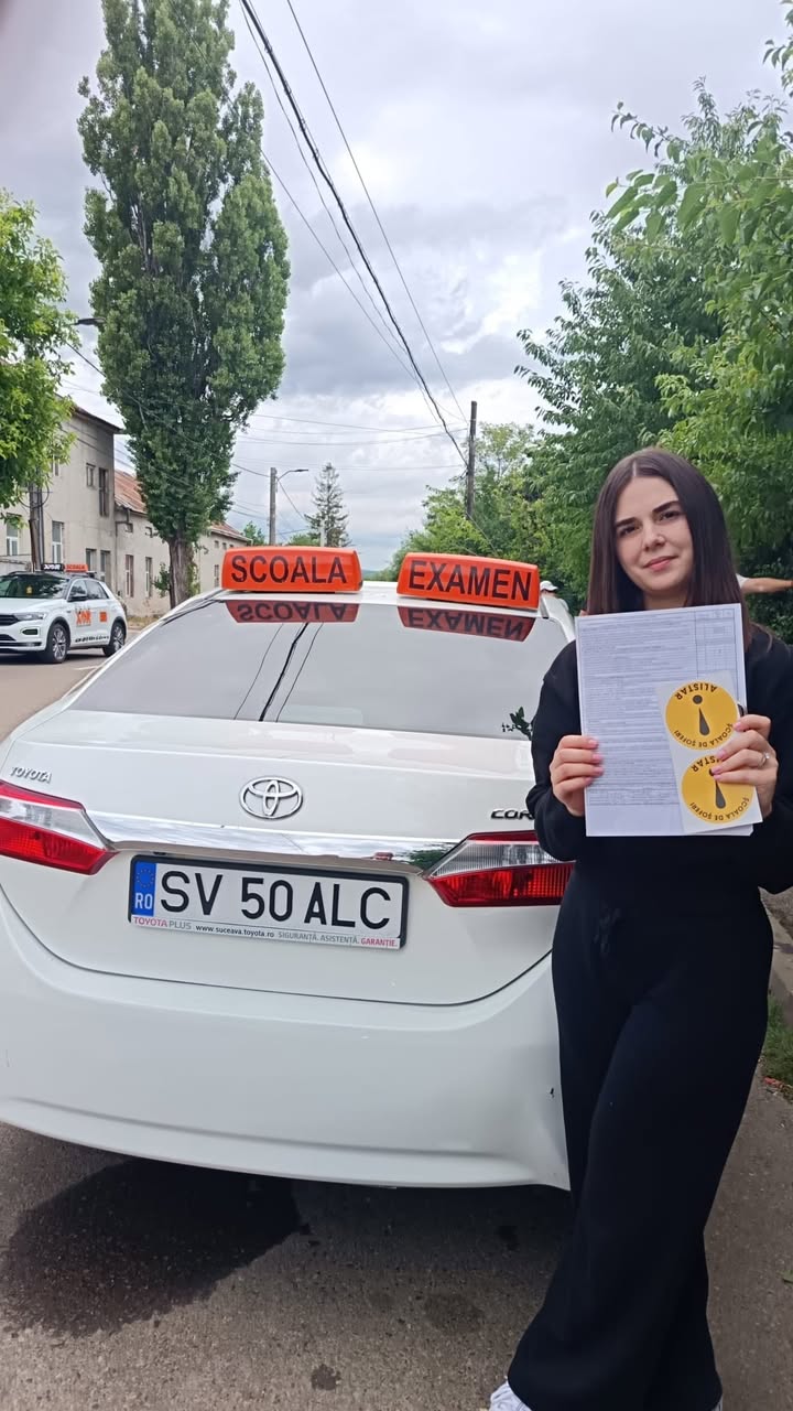 Circiu Lucia și Circiu Tabita, absolvent AutoStar Drive în Iulie 2025